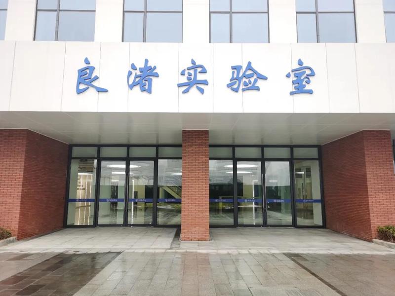 b13030f2-0dcc-4855-b96b-4ed72f6e7fe4.jpg